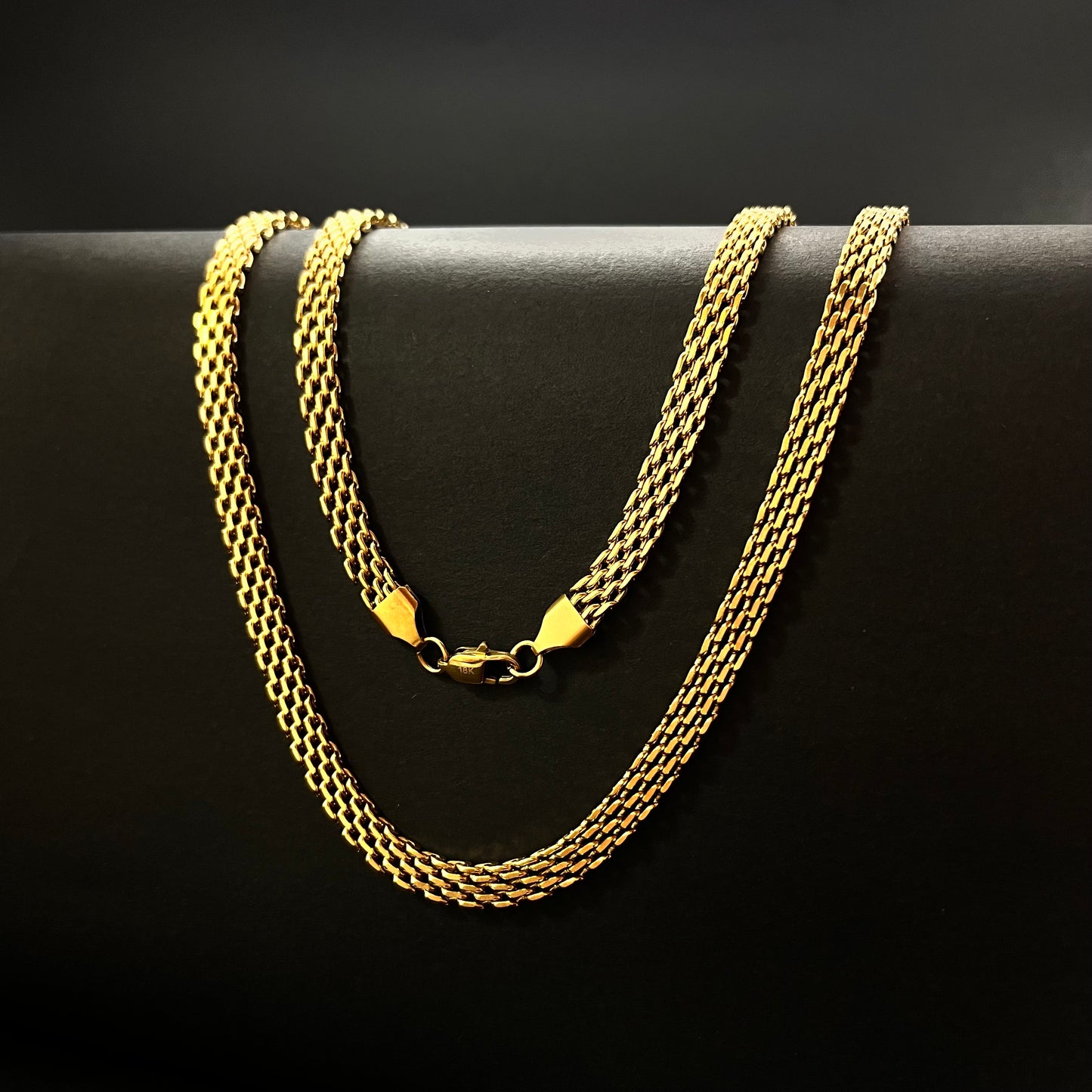 Cadena Chinesca Hombre