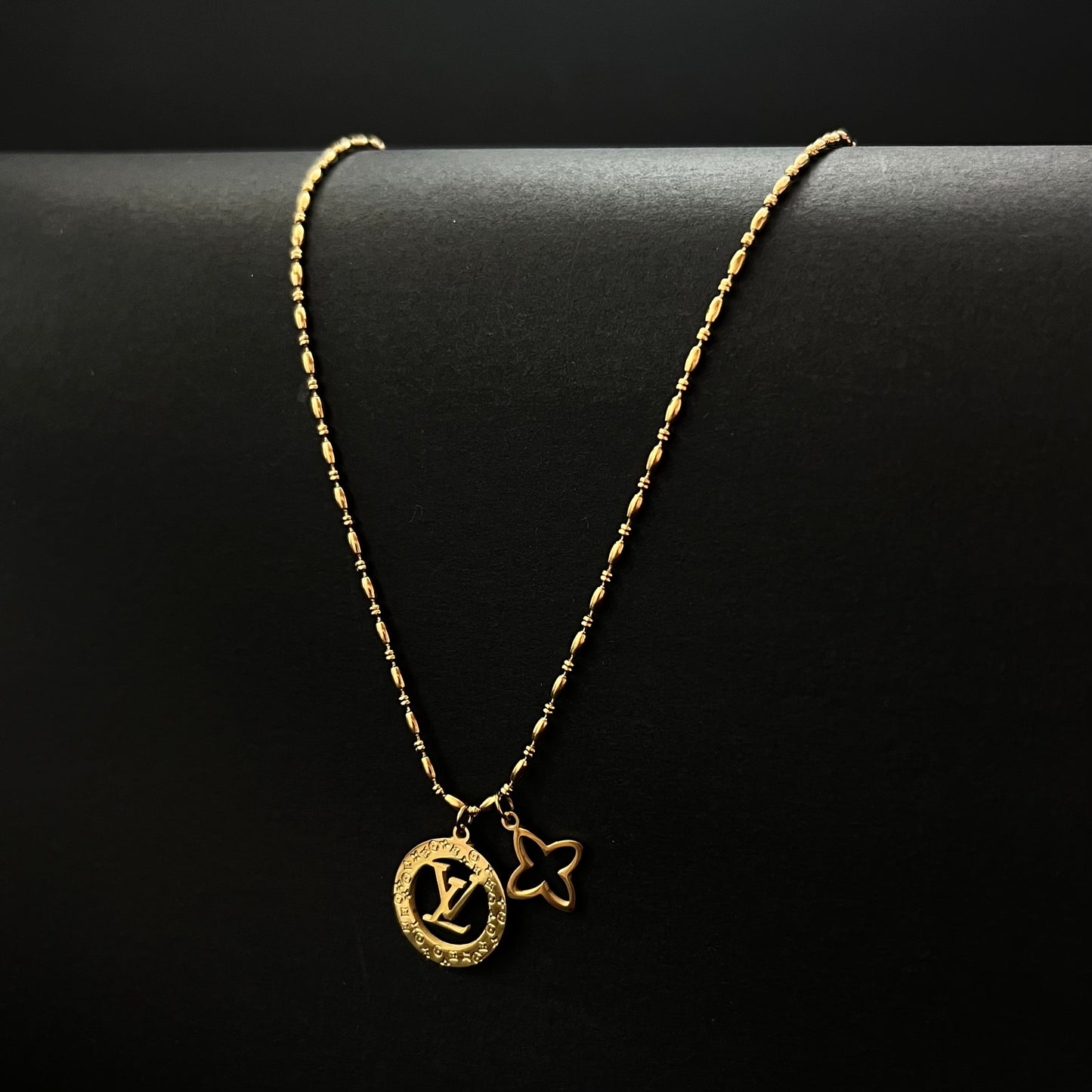 Cadena Louis Vuitton Mujer